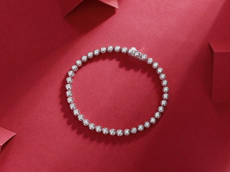 VVS1 Moissanite Galaxy Dream Bezel Bracelet set in 925 Sterling Silver