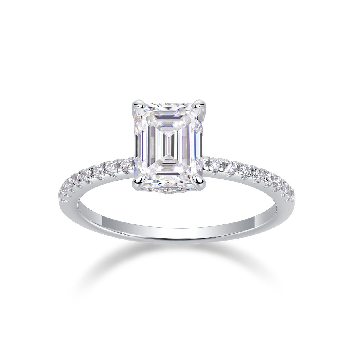 1.5CT VVS1 Emerald-Cut Moissanite Solitaire Ring