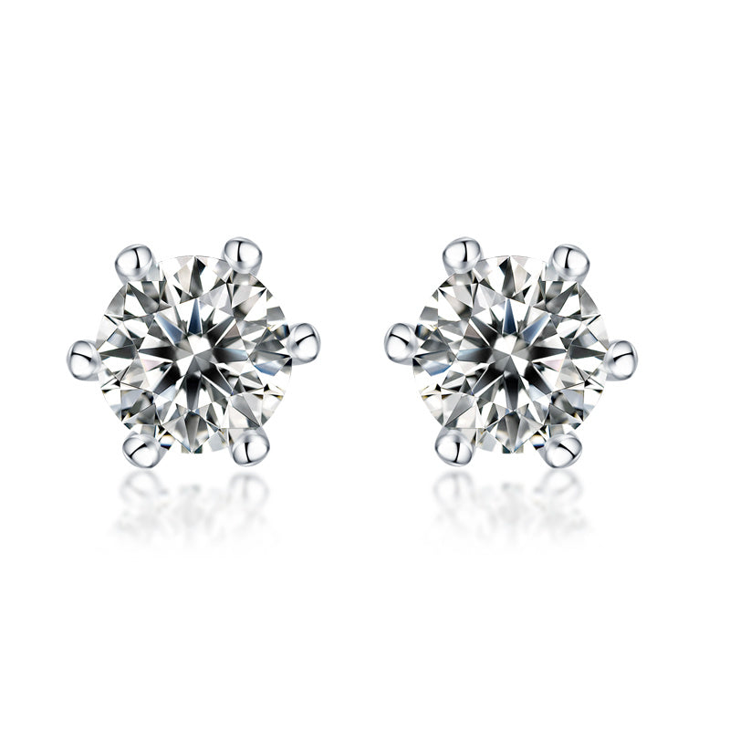 VVS1 Moissanite Stud Earrings in 925 Sterling Silver