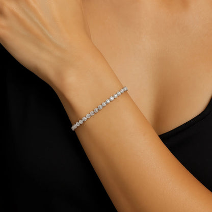 VVS1 Moissanite Galaxy Dream Bezel Bracelet set in 925 Sterling Silver