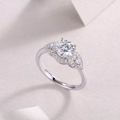 1.5 Carat Round-Cut VVS1 Moissanite Engagement Ring – 925 Silver